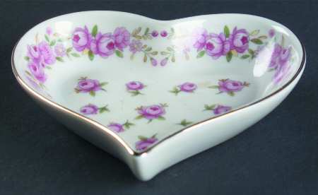 LEF69 3" Heart Shaped Bowl