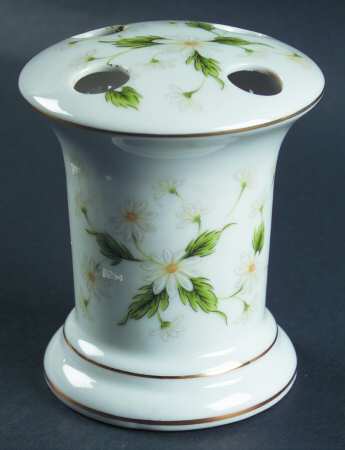 LEF75 Toothbrush Holder