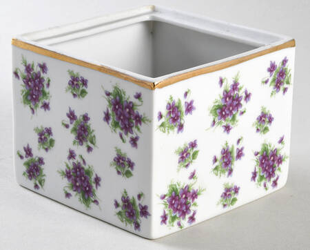 LEF77 Square Box No Lid