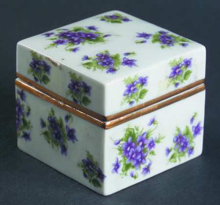 LEF77 Square Box & Lid