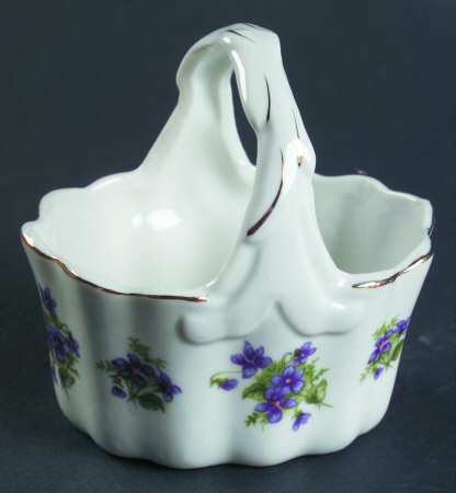 LEF77 Small Basket