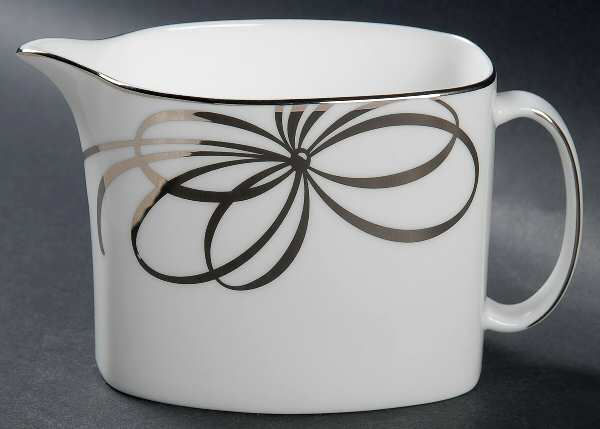 Belle Boulevard Creamer