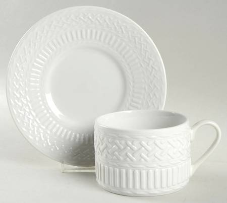 LIQ10 Flat Cup & Saucer Set