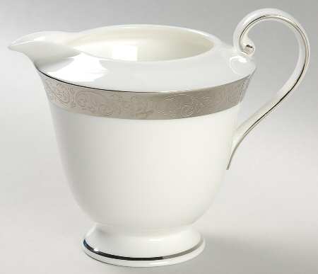 Romance Creamer