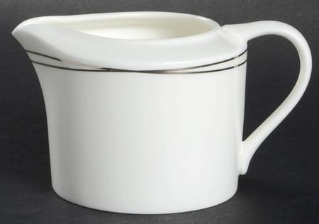 Vows Creamer
