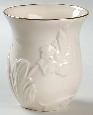 Grand Minuet Votive Candleholder