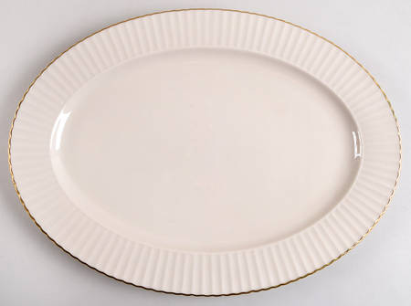 L148 16" Oval Serving Platter
