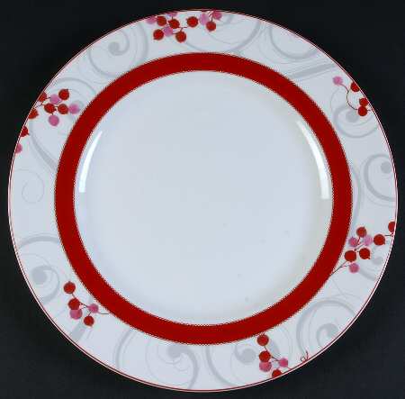 Merry Berry Dinner Plate