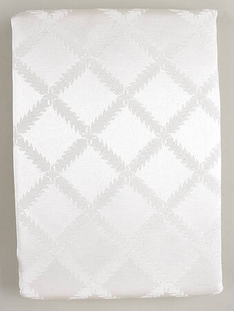 Laurel Leaf 70" x 122" Oblong Tablecloth by Lenox