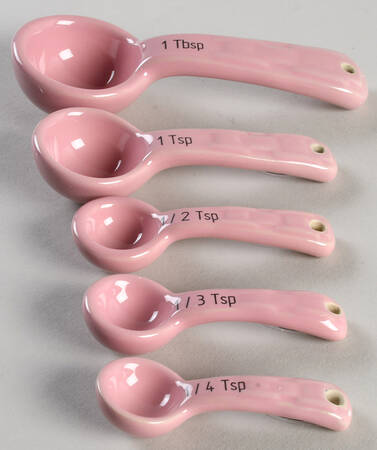 Woven Traditions Pink (5 Pc) Ceramic Measuring Spoon Set