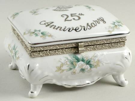 Anniversary Hinged Box