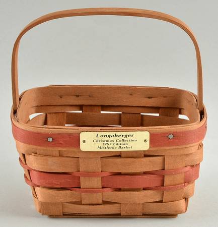 Baskets Red Mistletoe Basket