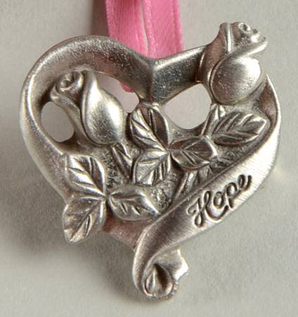 Baskets 2003 Horizon of Hope Tie-On Charm/Pin for Basket