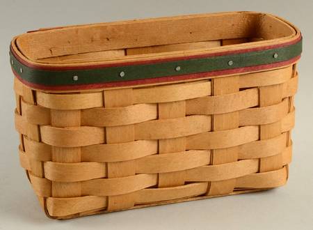 Baskets 2004 Holiday Helper Basket