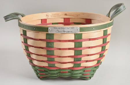 Baskets 2007 Welcome Home Bee Basket