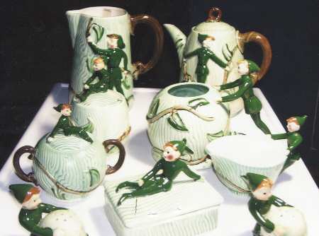 Jack in the Beanstalk Teapot & Lid