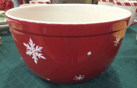 Falling Snow 9" Round Serving Bowl