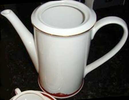 LUK10 Coffee Pot No Lid by Loucky