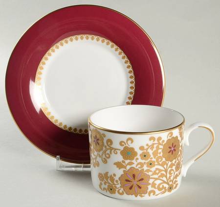 Floral Majesty Flat Cup & Saucer Set