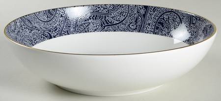 Round Hill 9" Round Vegetable Bowl