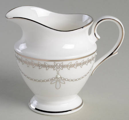Empire Pearl Creamer