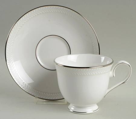 Sommerdale Footed Cup & Saucer Set