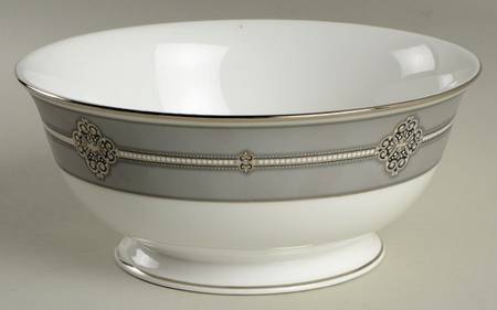 Ashcroft 8" Round Serving Bowl