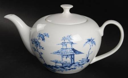 Toile Tale Sky Blue Teapot & Lid