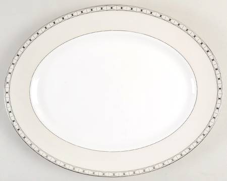 Signature Spade 13" Oval Serving Platter