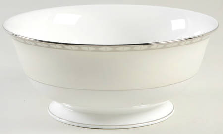 Signature Spade 8" Round Serving Bowl