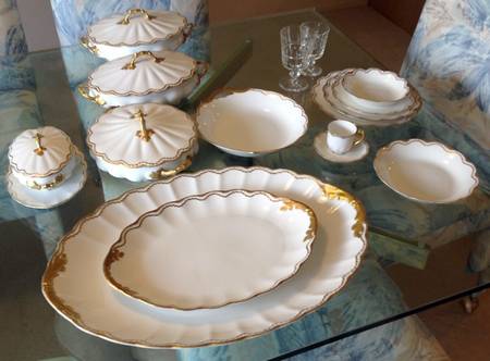 M3W8 12" Oval Serving Platter by Maureil Chapeau & Charles