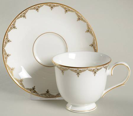 Jeweled Saree Gold Footed Cup & Saucer Set