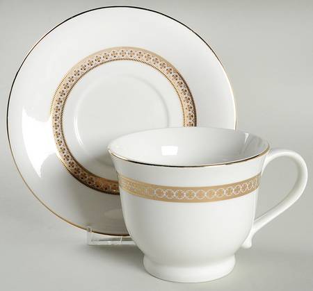 Chateau Footed Cup & Saucer Set