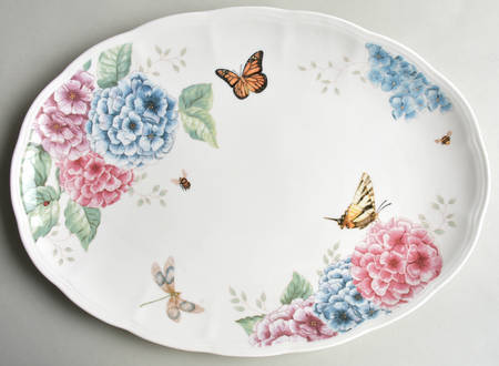 Butterfly Meadow Hydrangea 16" Oval Serving Platter