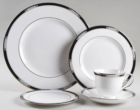 Hancock Platinum White 5 Piece Place Setting