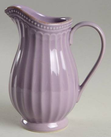 French Perle Groove Violet 16 Oz Pitcher
