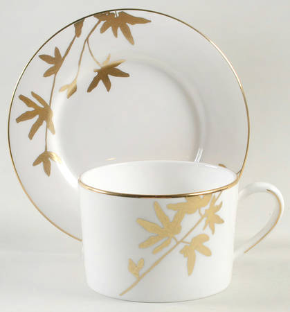 Oliver Park Flat Cup & Saucer Set