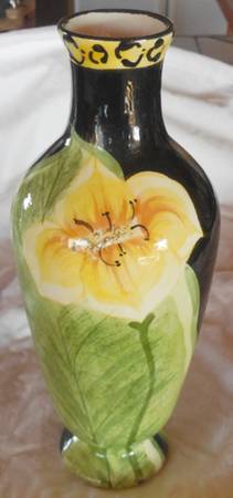 LGA139 9" Vase