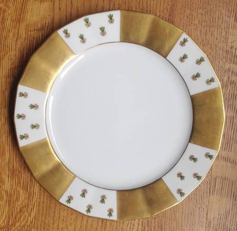 LIM685 by Limoges-French