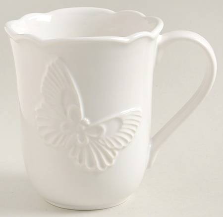 Butterfly Meadow Carved (Vanilla) Mug