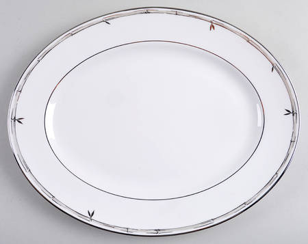 Emmett Street (Platinum Trim) 13" Oval Serving Platter