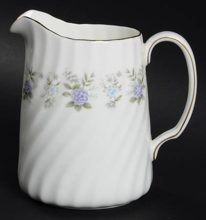 Alpine Spring 24 Oz Pitcher
