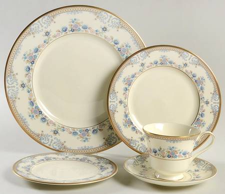 Avonlea 5 Piece Place Setting by Minton