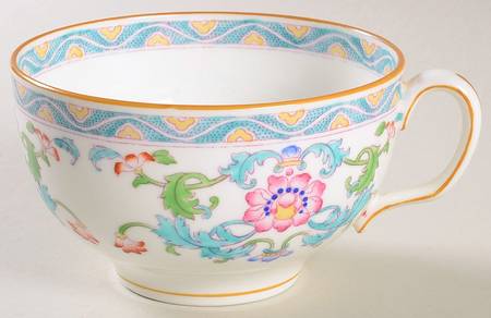 B833 Oversized Cup