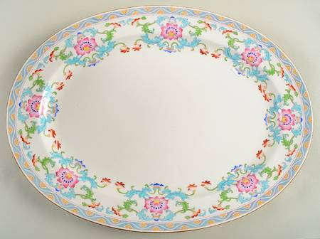 B833 17" Oval Serving Platter