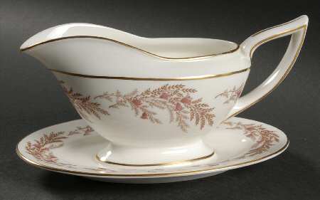 Bedford Gravy Boat with Attached Underplate