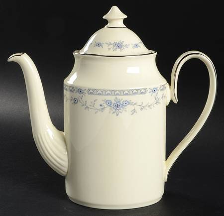 Bellemeade Coffee Pot & Lid