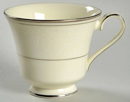 Bridal Veil Footed Cup