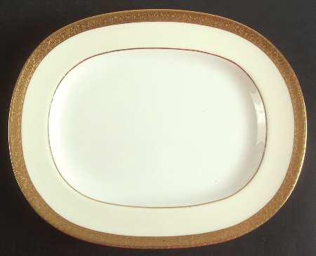 Buckingham 13" Oval Serving Platter