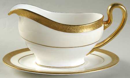 Buckingham Gravy Boat & Underplate